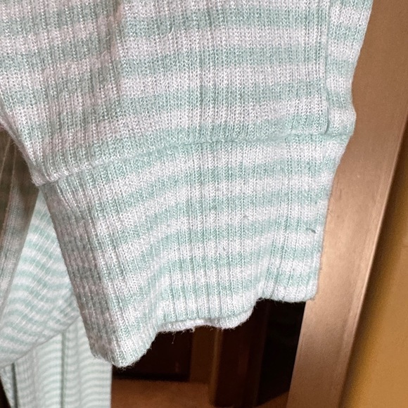 GAP Love Collection Mint White Striped Pajama Set Size Small (XS Oversized) - Picture 10 of 13